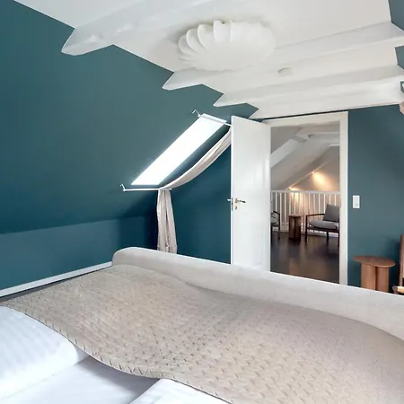 Luxury Penthouse - Private Balcony - Heart Of *