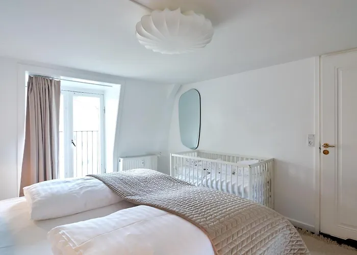 Luxury Penthouse - Private Balcony - Heart Of Apartman *