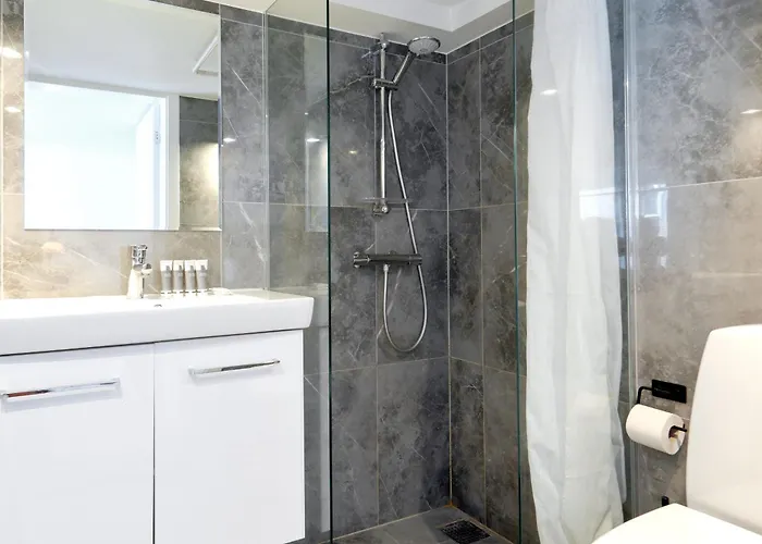 Luxury Penthouse - Private Balcony - Heart Of Apartman